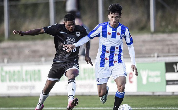 CLB Heerenveen khen ngợi Văn Hậu sau màn trình diễn ấn tượng cùng Jong Heerenveen - Ảnh 1.