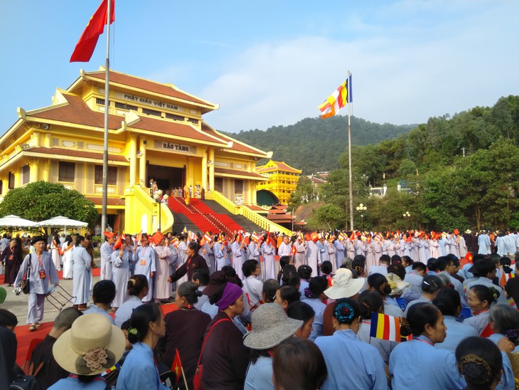 Hàng nghìn người dự đại lễ tưởng niệm 906 năm ni sư Diệu Nhân viên tịch - Ảnh 4.