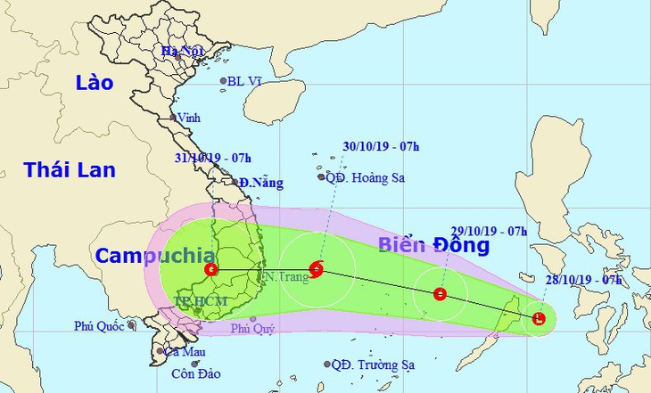 Áp thấp xuất hiện gần Biển Đông, khả năng thành bão  - Ảnh 1.