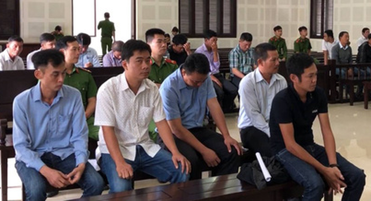 Thua độ bóng đá, cựu cán bộ công an cạy tủ, trộm hơn 1 tỉ đồng của đồng nghiệp - Ảnh 2.
