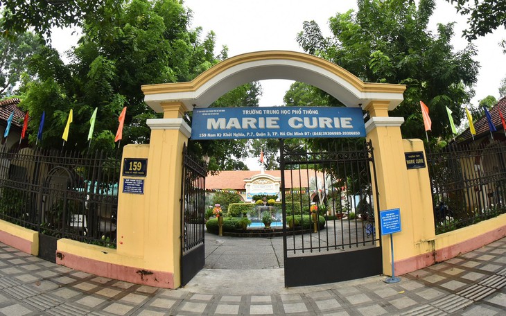 Học sinh Trường Marie Curie TP.HCM chém nhau vì mâu thuẫn trên mạng