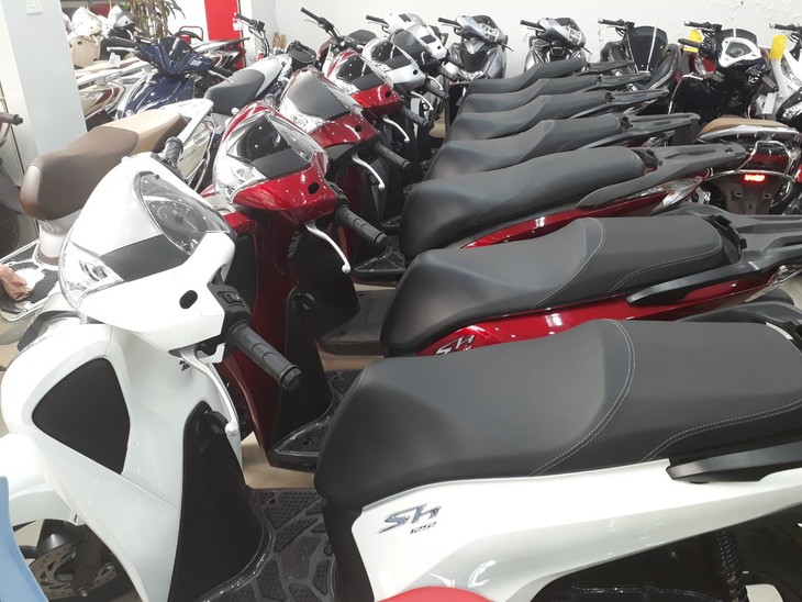 Xe Honda SH có đang bị thổi giá? - Ảnh 1. Xe Honda SH có đang bị thổi giá? - Ảnh 1.