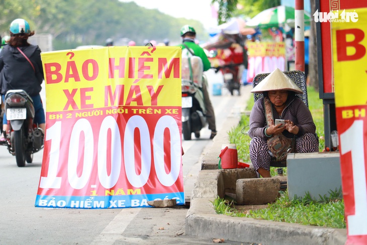 Khách hàng khó đòi tiền vì công ty bảo hiểm được ưu ái? - Ảnh 1.