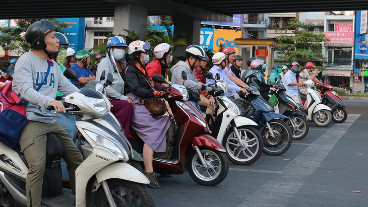 Tưởng niệm nạn nhân tai nạn giao thông 17-11-2019: Tưởng nhớ người đi vì người ở lại - Ảnh 1.