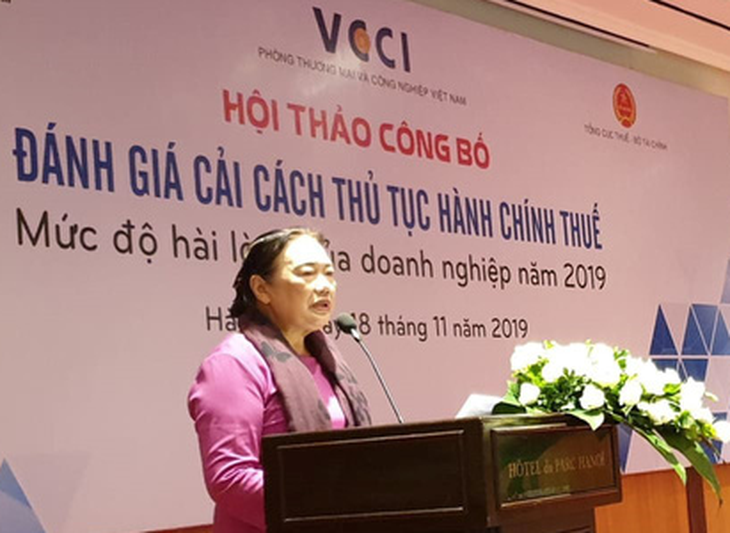 1/10 doanh nghiệp cho biết phải đút lót cho cán bộ thuế - Ảnh 1.