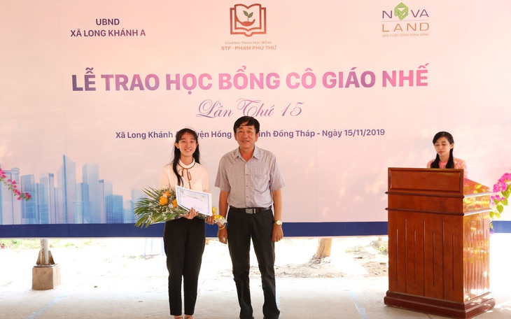 Học bổng cô giáo Nhế - hành trình 15 năm 