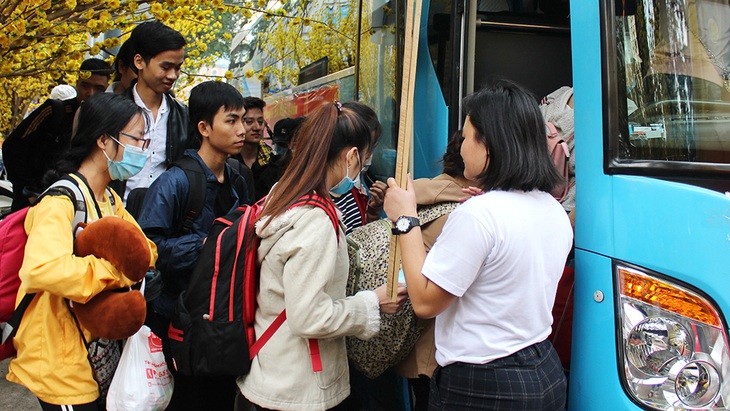 Lo tết cho sinh viên khó khăn - Ảnh 1. Lo tết cho sinh viên khó khăn - Ảnh 1.