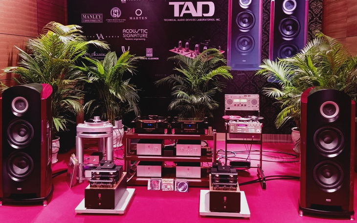 ‘Tín đồ’ nghe nhạc háo hức trải nghiệm tại AVshow 2019