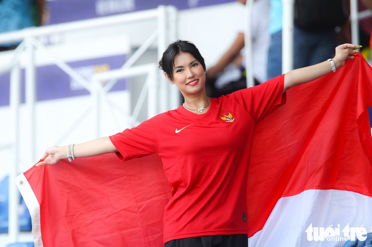 Thì ra Maria Ozawa coi SEA Games để quảng cáo cá cược bóng đá - Ảnh 1.