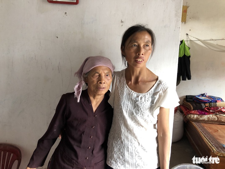 Được về ôm mẹ sau 21 năm bị bán đi xứ người - Ảnh 7. Được về ôm mẹ sau 21 năm bị bán đi xứ người - Ảnh 7.
