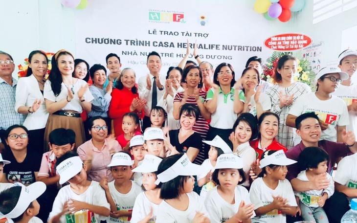 Quỹ Herbalife Nutrition Foundation (HNF) tiếp tục hỗ trợ dinh dưỡng cho trẻ em có hoàn cảnh khó khăn