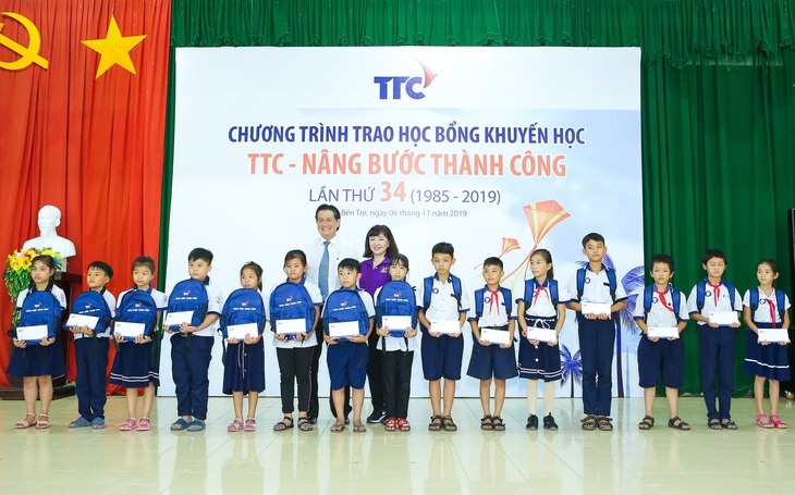 TTC tăng cường hỗ trợ học sinh Bến Tre - Ảnh 2.