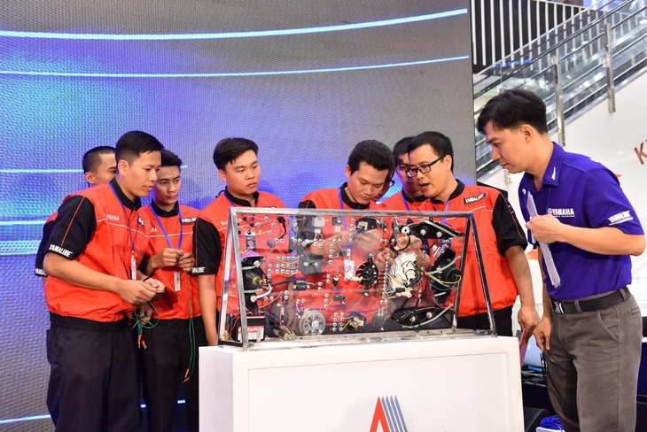 Hội thi kỹ thuật viên 2019 - nơi thể hiện sự tận tâm và xuất sắc - Ảnh 1.