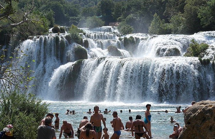 Tour Thụy Sĩ, Ý, Slovenia, Croatia - công viên Krka từ 20.490.000 đồng - Ảnh 5.