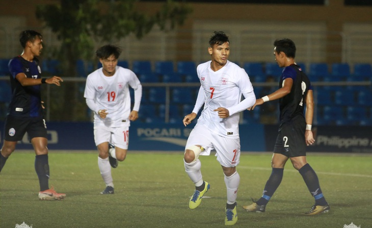 Thắng ngược Campuchia, U22 Myanmar là đội đầu tiên vào bán kết SEA Games 2019 - Ảnh 1.