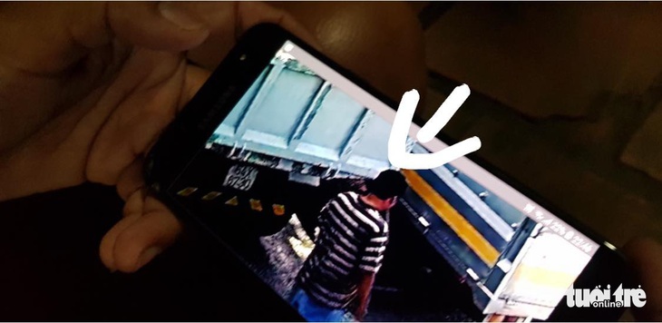 Chủ xe kéo nhầm xe tải đi hơn 100 km rồi đem trả lại - Ảnh 2. Chủ xe kéo nhầm xe tải đi hơn 100 km rồi đem trả lại - Ảnh 2.