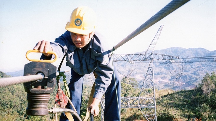 Những người nhện xuyên Việt - Kỳ cuối: Ruồi vàng, bọ chó, gió Đắk Glei - Ảnh 1.