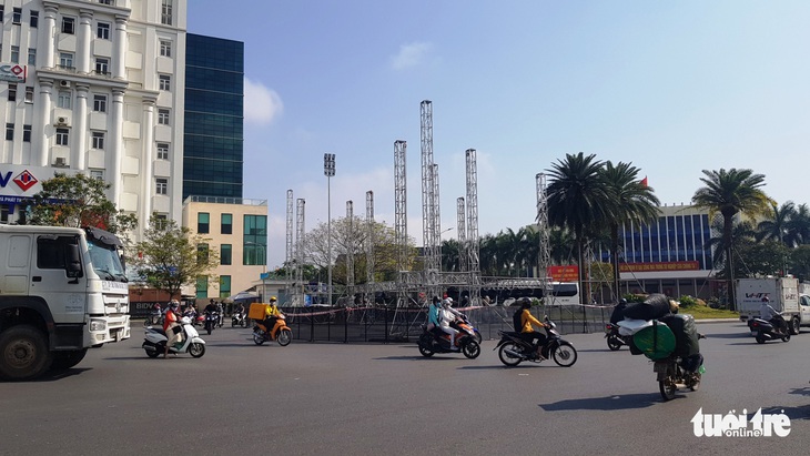 Đóng đường tổ chức đón năm mới ở Huế không ảnh hưởng giao thông - Ảnh 1. Đóng đường tổ chức đón năm mới ở Huế không ảnh hưởng giao thông - Ảnh 1.