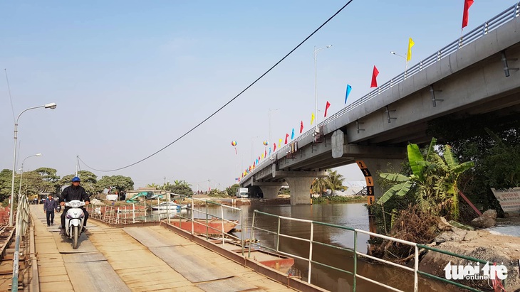 Thông tuyến cầu 185 tỉ nối Hải Phòng với Thái Bình - Ảnh 2. Thông tuyến cầu 185 tỉ nối Hải Phòng với Thái Bình - Ảnh 2.