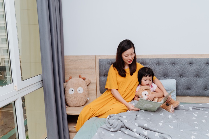 MC Minh Trang chia sẻ cách vượt qua chuỗi ngày chăm con ốm sốt - Ảnh 3. MC Minh Trang chia sẻ cách vượt qua chuỗi ngày chăm con ốm sốt - Ảnh 3.