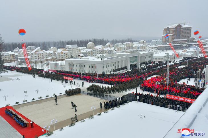 Tham vọng biến Samjiyon thành phố núi giàu có của ông Kim Jong Un - Ảnh 1.