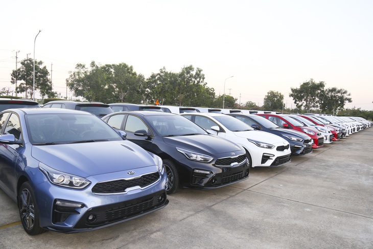 xe kia cerato duoc san xuat tai nha may thaco kia (2) xe kia cerato duoc san xuat tai nha may thaco kia (2)