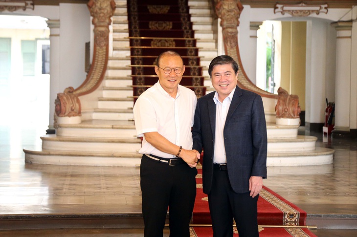 Ông Park muốn tuyển Việt Nam thi đấu một giải chính thức tại TP.HCM - Ảnh 4. Ông Park muốn tuyển Việt Nam thi đấu một giải chính thức tại TP.HCM - Ảnh 4.