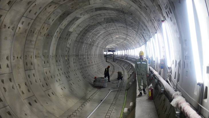 Hối hả trên công trường metro - Ảnh 11.