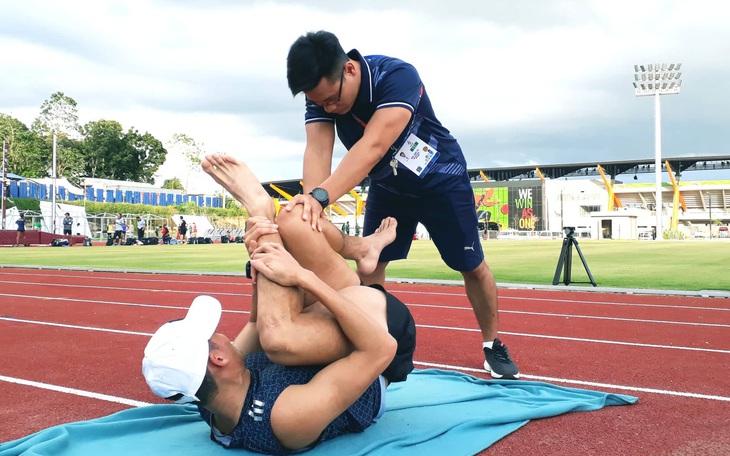 Những người thầm lặng góp sức cho đoàn thể thao Việt Nam ở SEA Games 30