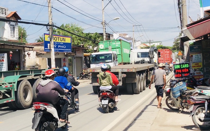 TP.HCM mở rộng đường Nguyễn Duy Trinh để xóa điểm 