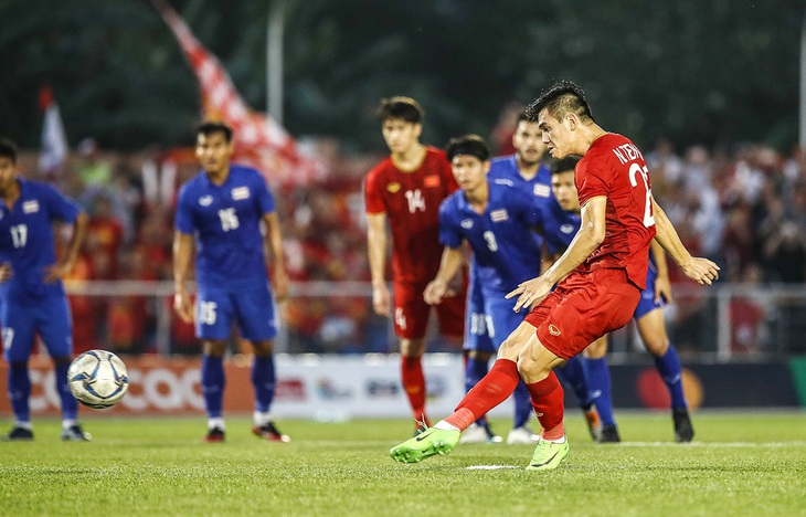 Ngày vui của bóng đá Việt - U22 Việt Nam - U22 Thái Lan: 2-2: Niềm tin và bản lĩnh - Ảnh 2. Ngày vui của bóng đá Việt - U22 Việt Nam - U22 Thái Lan: 2-2: Niềm tin và bản lĩnh - Ảnh 2.