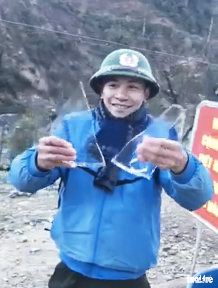Nhiều vùng núi cao Nghệ An 0 độ C, băng giá phủ cây cối - Ảnh 7. Nhiều vùng núi cao Nghệ An 0 độ C, băng giá phủ cây cối - Ảnh 7.