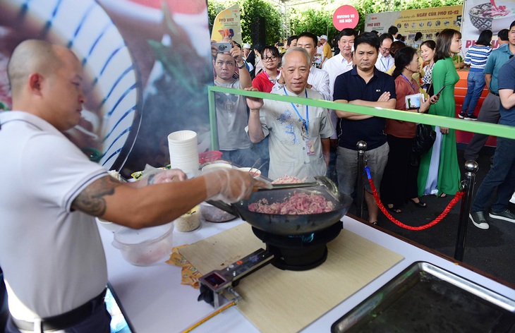 Khi những nhà bảo thủ ngồi lại - Ảnh 1. Khi những nhà bảo thủ ngồi lại - Ảnh 1.