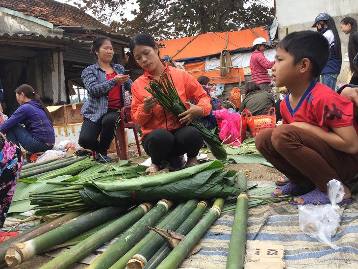 Chợ quê ngày tết - những hoài niệm bùi ngùi  - Ảnh 1.