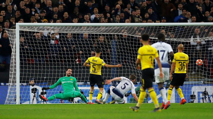 Thắng tưng bừng Dortmund, Tottenham đặt một chân vào tứ kết  - Ảnh 2.