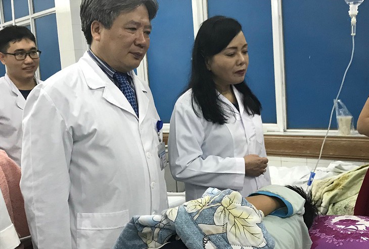Dạy cách nhường nhịn nhau - Ảnh 1. Dạy cách nhường nhịn nhau - Ảnh 1.