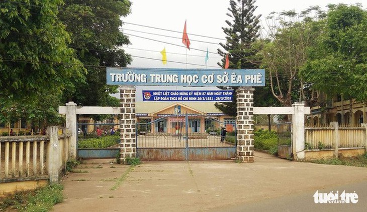 Truy tố nguyên hiệu trưởng nhận tiền chạy biên chế - Ảnh 1.