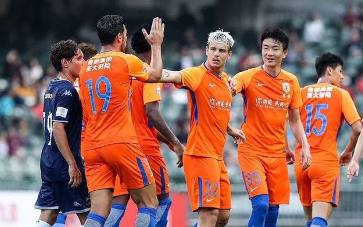 Shandong Luneng hứa thưởng 