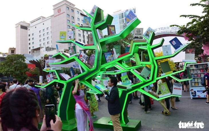 Khai mạc lễ hội đường sách Tết Kỷ Hợi 2019