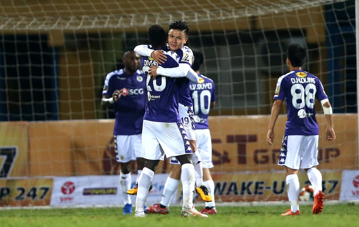 Sân Hàng Đẫy: Đương kim vô địch ra oai, thắng đậm 5-0 - Ảnh 1. Sân Hàng Đẫy: Đương kim vô địch ra oai, thắng đậm 5-0 - Ảnh 1.