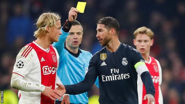 Bị buộc tội ‘tẩy thẻ’, Ramos đối mặt với án treo giò 2 trận - Ảnh 1. Bị buộc tội ‘tẩy thẻ’, Ramos đối mặt với án treo giò 2 trận - Ảnh 1.