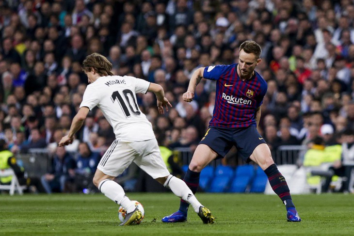 Đè bẹp Real Madrid, Barcelona vào chung kết cúp nhà vua - Ảnh 2.