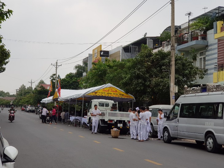 Vụ nữ sinh 14 tuổi đâm chết cha: Bộc phát vì bị cha đánh - Ảnh 1.