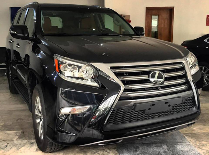 Hàng trăm xe sang Lexus ở Việt Nam bị triệu hồi để sửa lỗi túi khí - Ảnh 1.