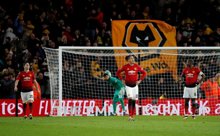 M.U bị Wolverhampton đá văng khỏi Cúp FA trong... 6 phút - Ảnh 3. M.U bị Wolverhampton đá văng khỏi Cúp FA trong... 6 phút - Ảnh 3.