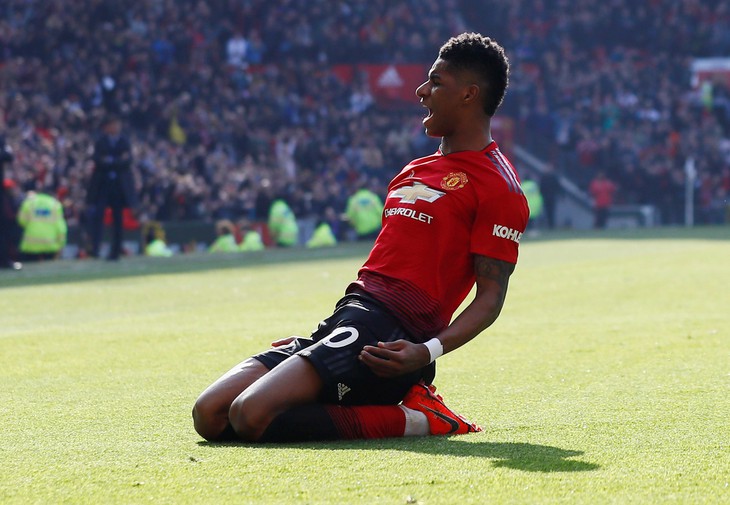 Rashford và Martial đưa M.U trở lại Top 4 - Ảnh 1.