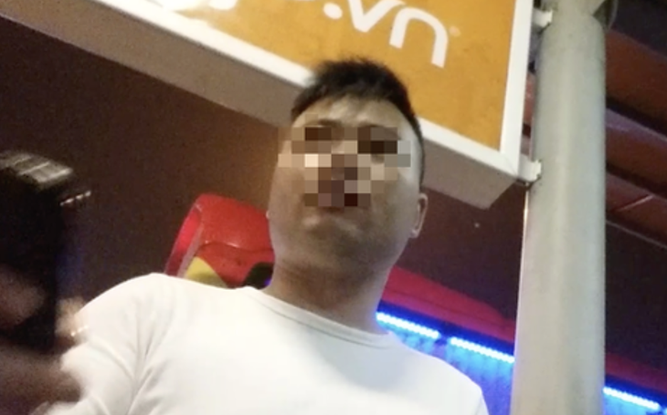 'Cò' bệnh viện, sân bay thách thức quản trị công cộng - Ảnh 2.