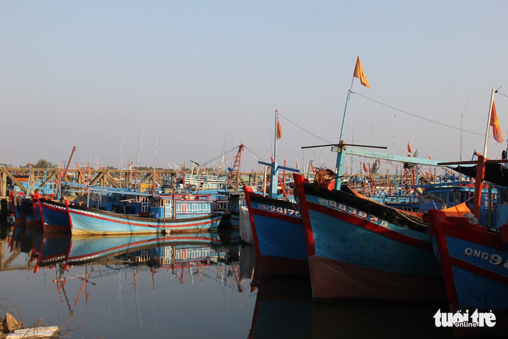 Một tàu cá Quảng Ngãi bị tàu Trung Quốc làm chìm trên biển Hoàng Sa - Ảnh 1.