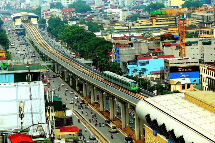 Giá vé đường sắt trên cao Hà Nội tuyến Cát Linh - Hà Đông cao nhất là 15.000 đồng/lượt - Ảnh 1.