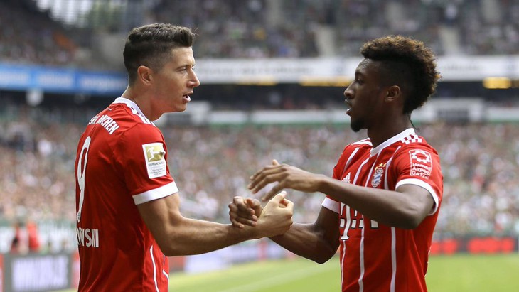 Lewandowski và Kingsley Coman đánh nhau trong buổi tập của Hùm xám - Ảnh 1.